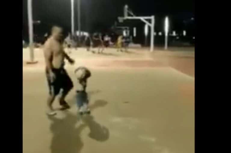 TO JE OČE LETA! Ljudje jočejo, ko gledajo ta posnetek!
