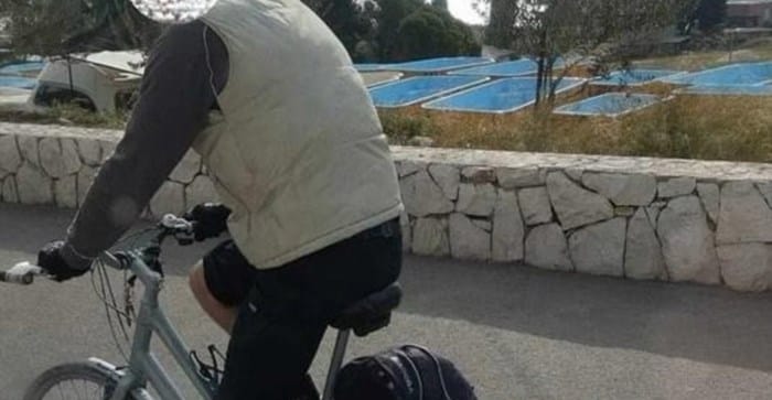 Možakar je na svoje kolo namestil nenavaden dodatek in fotografija je hitro postala hit na spletu!