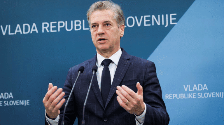 Kaj je Golob povedal po referendumu? Vas njegov odziv preseneča?